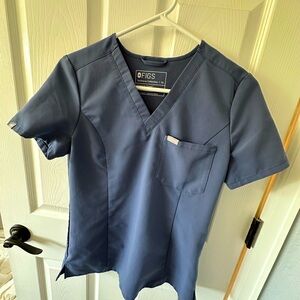 Women’s Figs scrubs